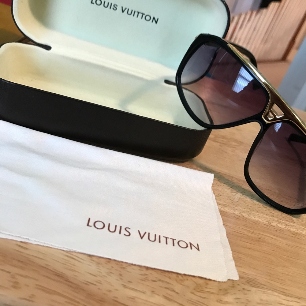 Louis V Shades
